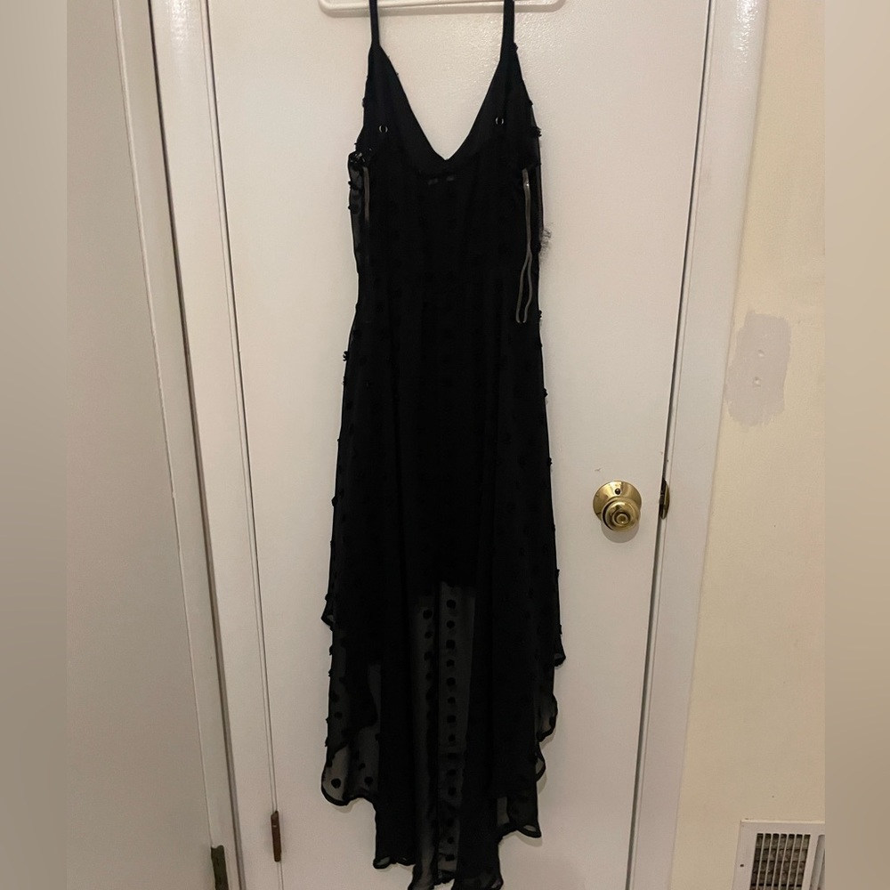 Dress - Picture 3 of 4